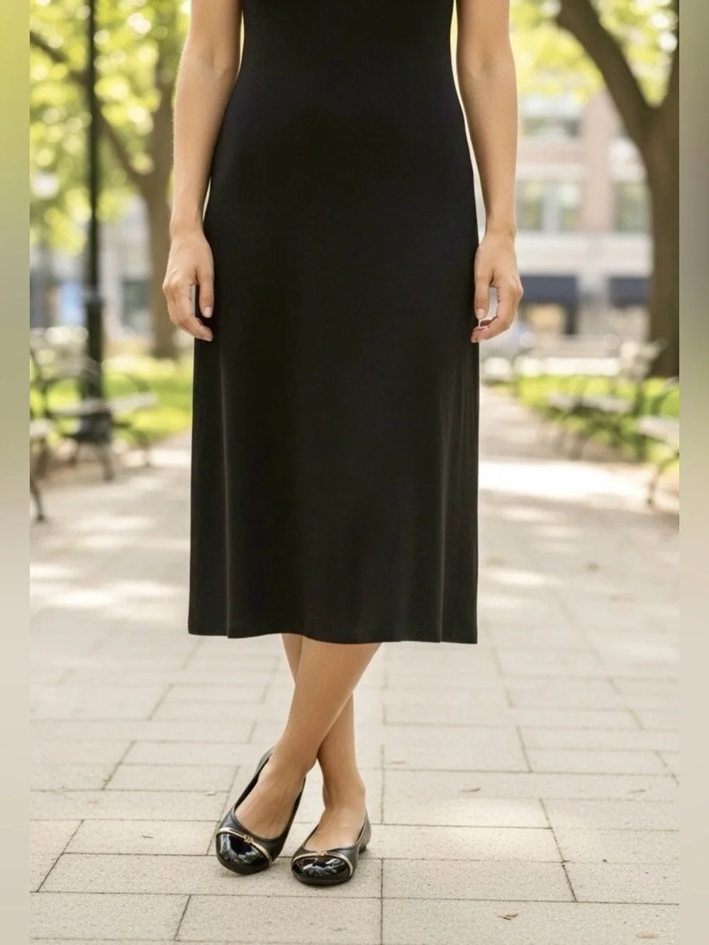 Tory Burch Pacey Black Leather Cap Toe Logo Ballerina Flats Size  6.5M.